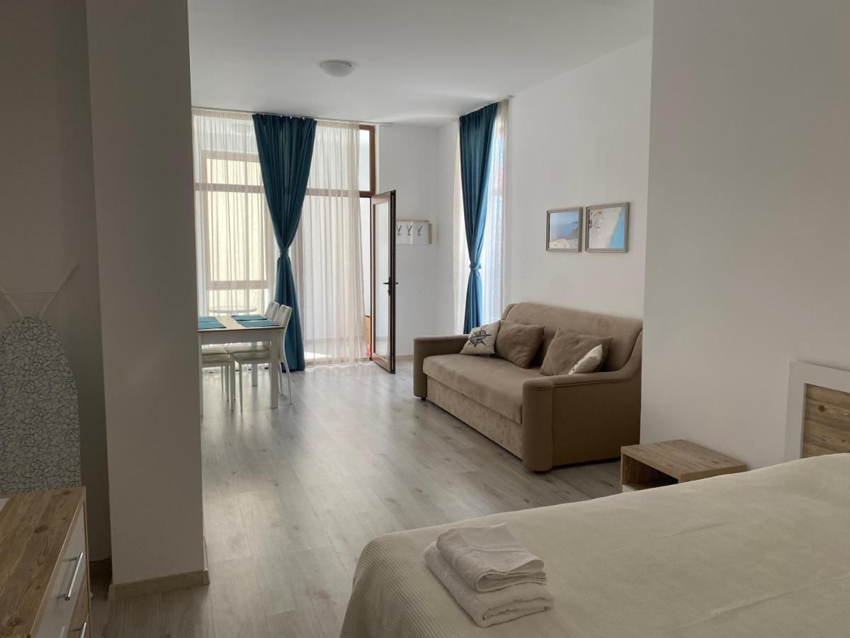 Sea Apartment Maria Balchik Exterior photo